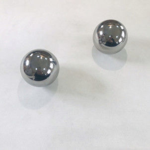 Bolas de rolamento de superfície lisas da elevada precisão 60.01mm 2,36260&quot; HRc 60 HRc 67